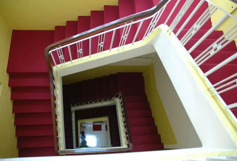 Пансион Sun Flower Mart