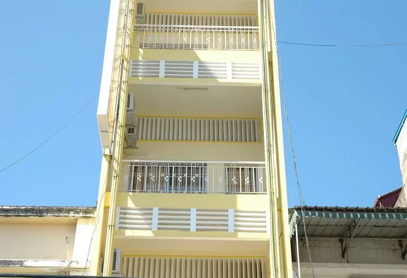 Пансион Sun Flower Mart