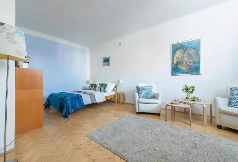 P&o Apartments Stara