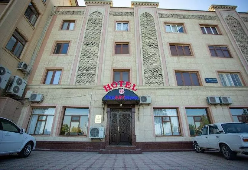 ホテル Tiny Art House Near Of Airaport