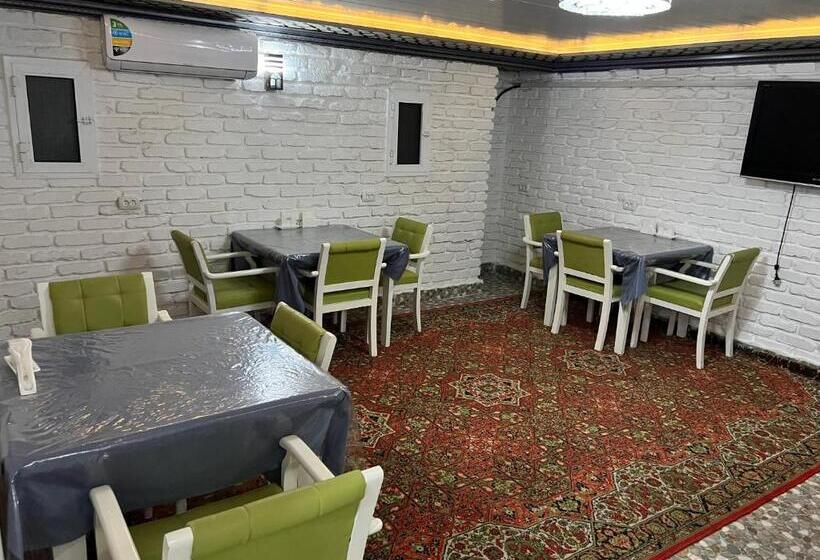 Hotel Tiny Art House Near Of Airaport