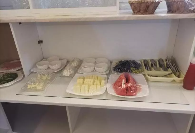 ホテル Tiny Art House Near Of Airaport