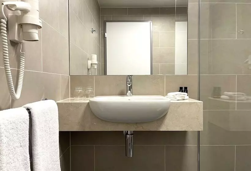 Hotelli Lms   La Maison Suisse   Döttingen