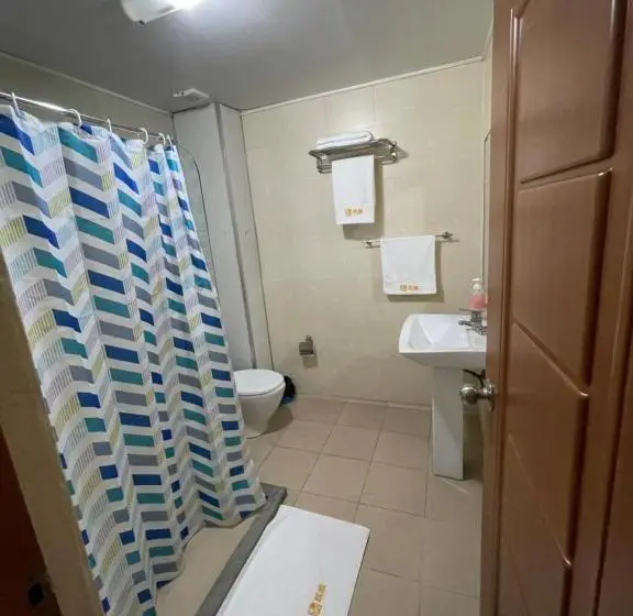 هتل Kirin Guesthouse And Restaurant