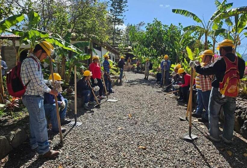 هتل Posada San Lázaro