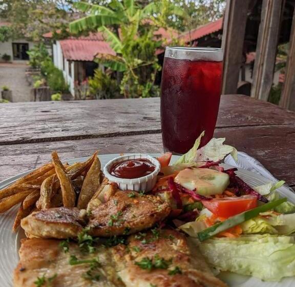 هتل Posada San Lázaro