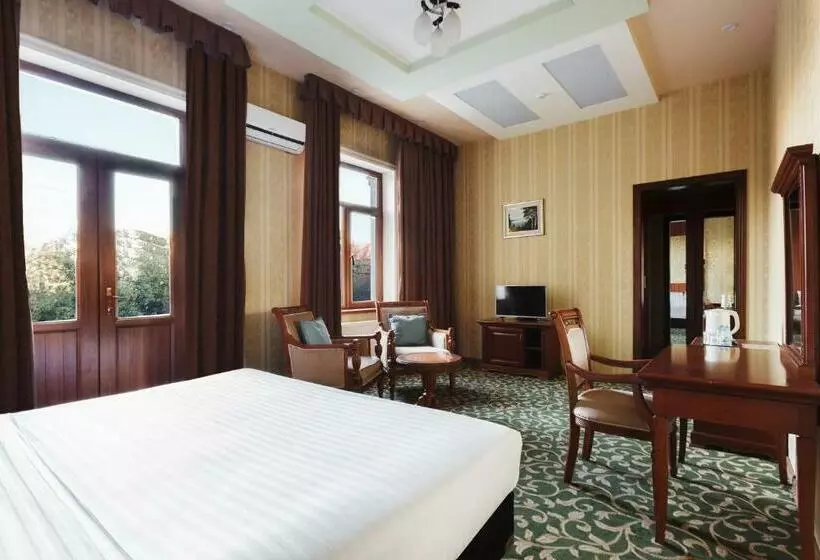 هتل Western Suites