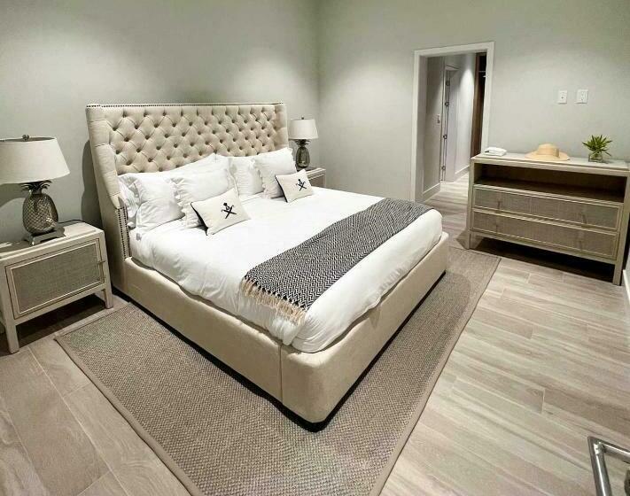 Palm Cay Marina And Resort