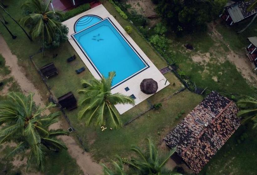 Отель Helios Beach Resort