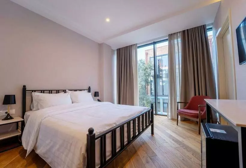 هتل Makmani Boutique