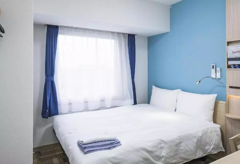 Hotelli Toyoko Inn Kitaasakaeki Nishiguchi