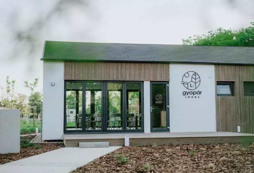 Aamiaismajoitus (B&B) Gyopár Lodge   Gyopárosfürdő