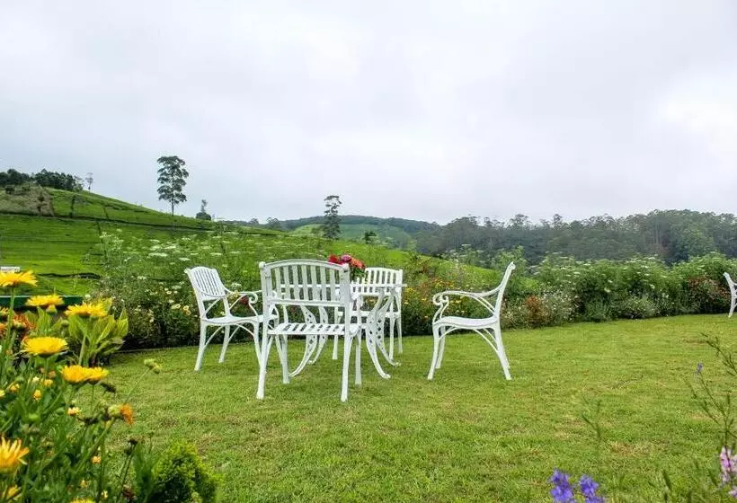 هتل Friendly Hills