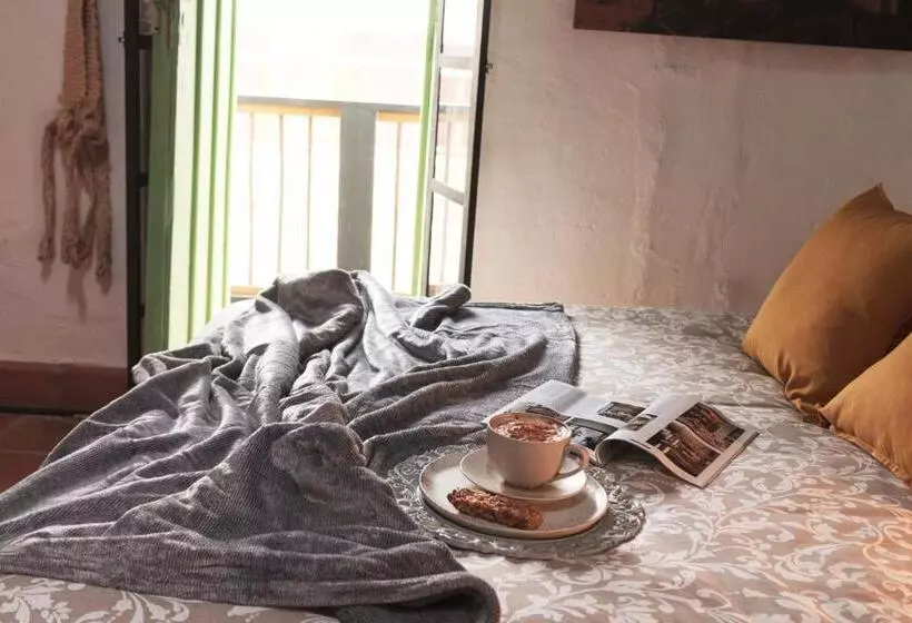 ホテル La Liebre Bed And Breakfast