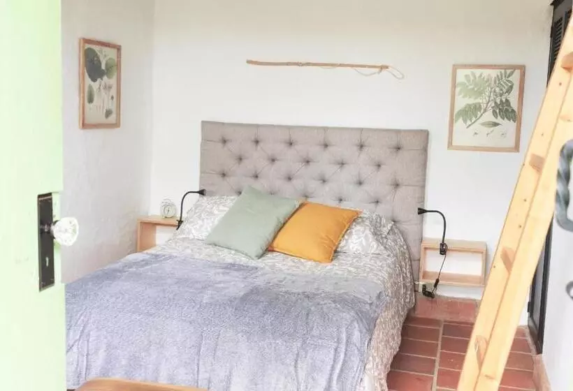 ホテル La Liebre Bed And Breakfast