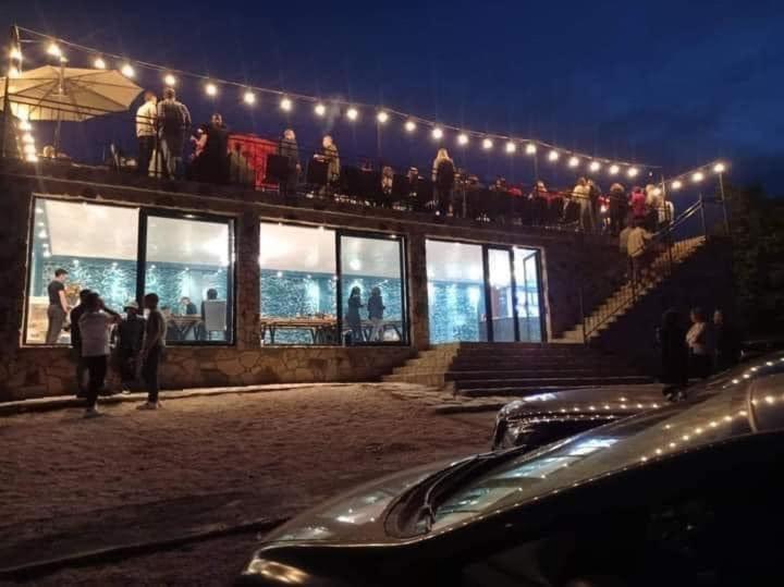 호텔 Villaggio Mirzaani Resort