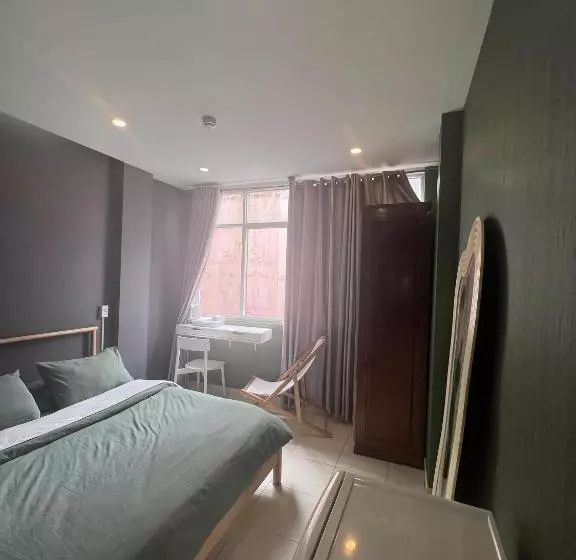 Meow Hotel & Cafe 2