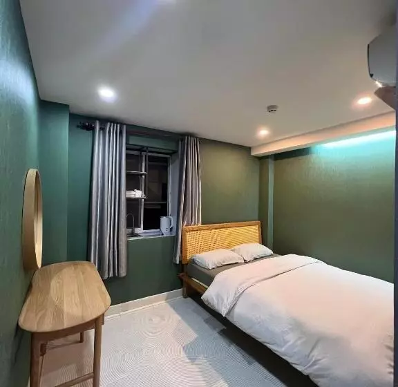Meow Hotel & Cafe 2