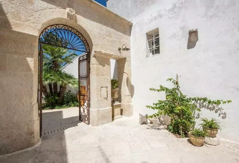 ベッドアンドブレックファースト Palazzo Angelica   Luxury Retreat Otranto