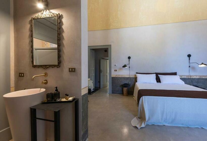 צימר Palazzo Angelica Luxury Retreat Otranto