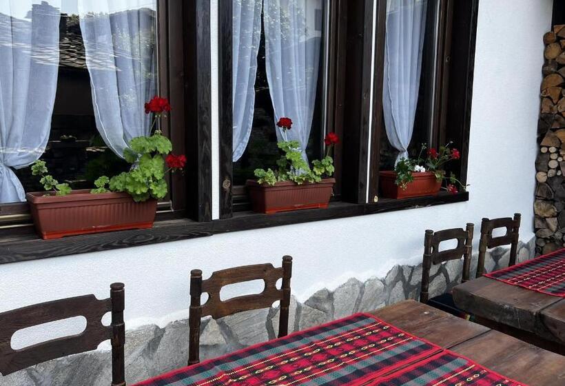 펜션 кондеви къщи