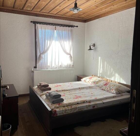 펜션 кондеви къщи