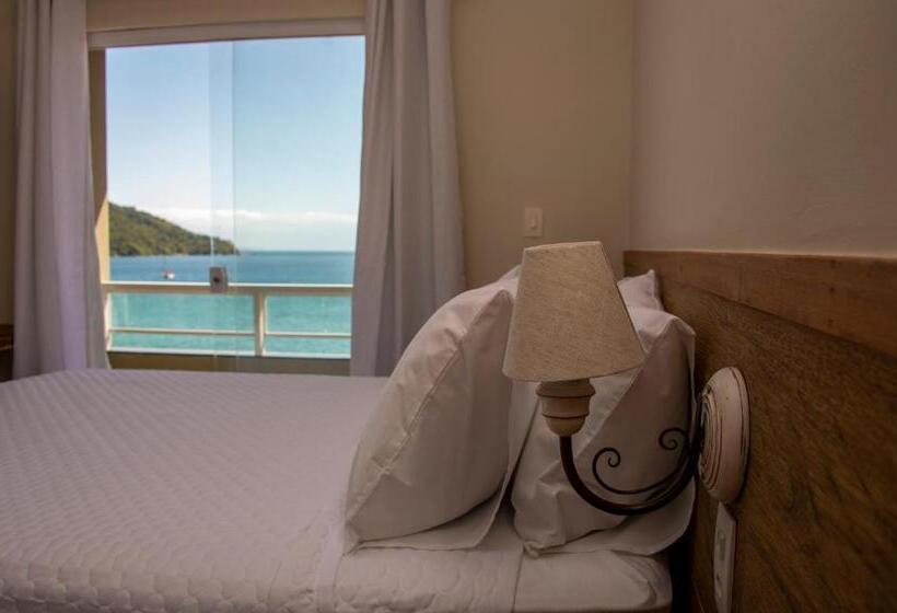 پانسیون La Coquille