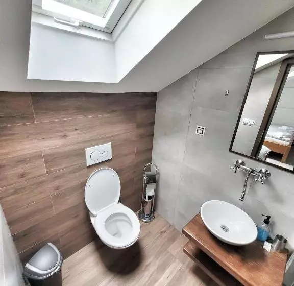 Majatalo Penzion Restaurace Ostrov