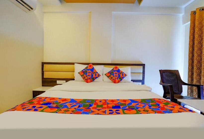 Fabhotel Ramjis Residency