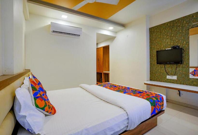 Fabhotel Ramjis Residency