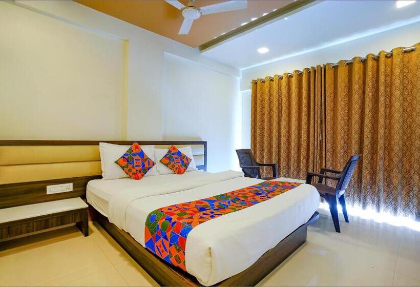 Fabhotel Ramjis Residency