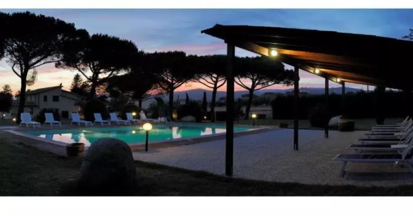 Hotelli Agriturismo Capracotta Sole