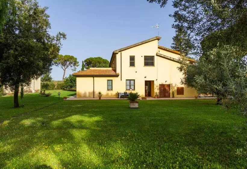 Hotelli Agriturismo Capracotta Sole
