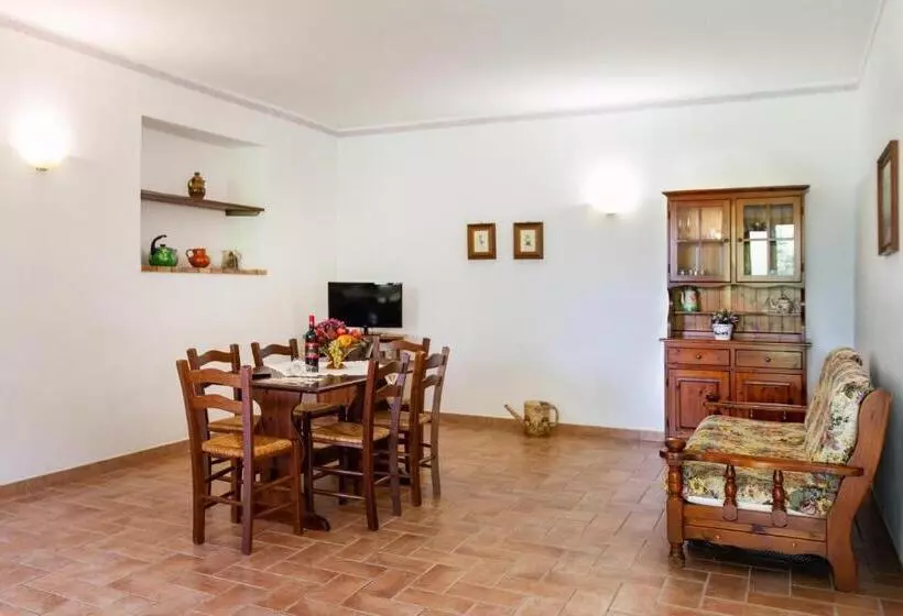 Hotelli Agriturismo Capracotta Sole