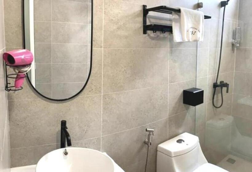 בית מלון כפרי All Are Welcome Lawas Boutique