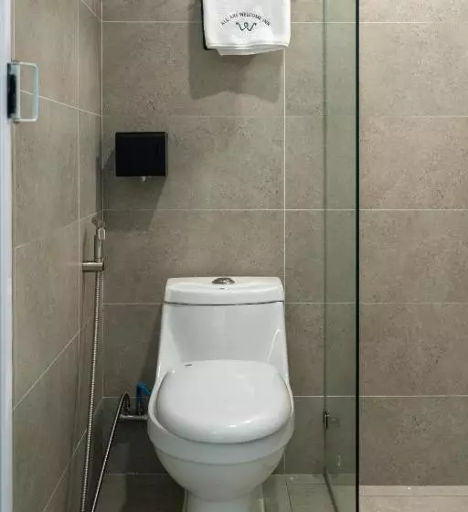 Hotelli All Are Welcome Lawas Boutique