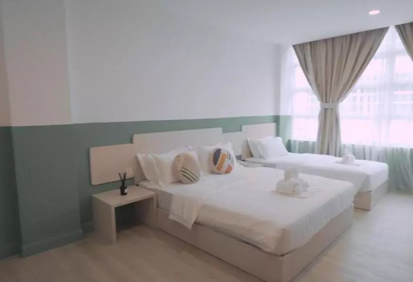 Hotelli All Are Welcome Lawas Boutique