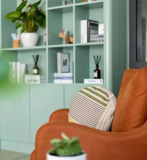 Hotelli All Are Welcome Lawas Boutique