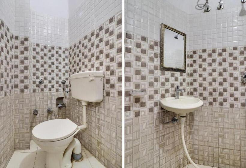 Hotel Oyo 85652  Tejas