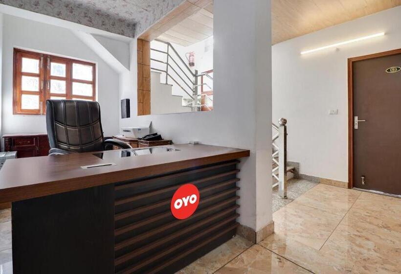 Hotel Oyo 85652  Tejas