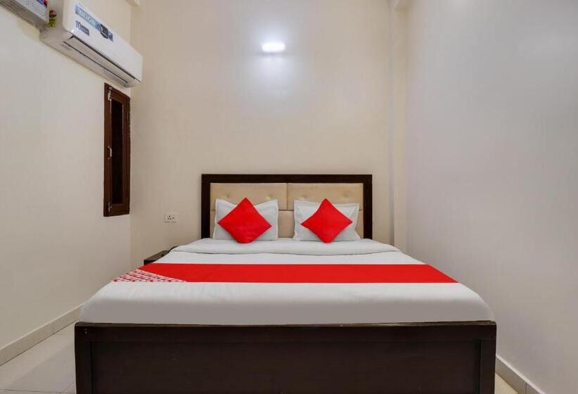 Hotel Oyo 85652  Tejas