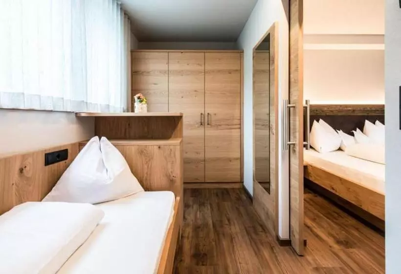 Hotelli Pension Sonnegg