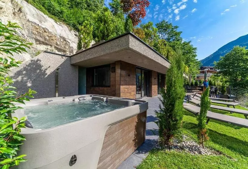 Hotelli Pension Sonnegg