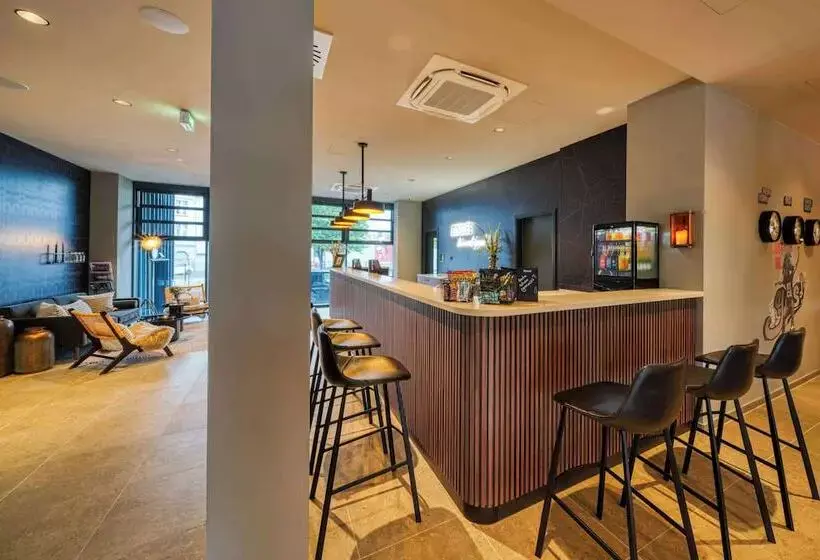 Hotelli Vienna House Easy by Wyndham Hannover City