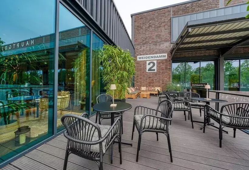 Hotelli Vienna House Easy by Wyndham Hannover City