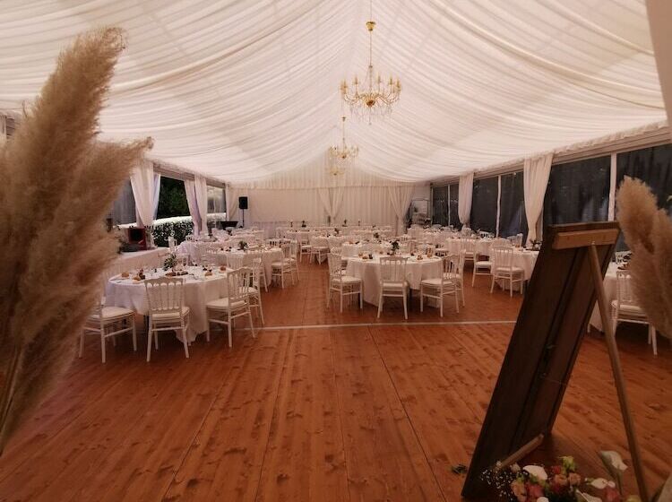 Пансион Le Domaine Du Château De Launay Guen