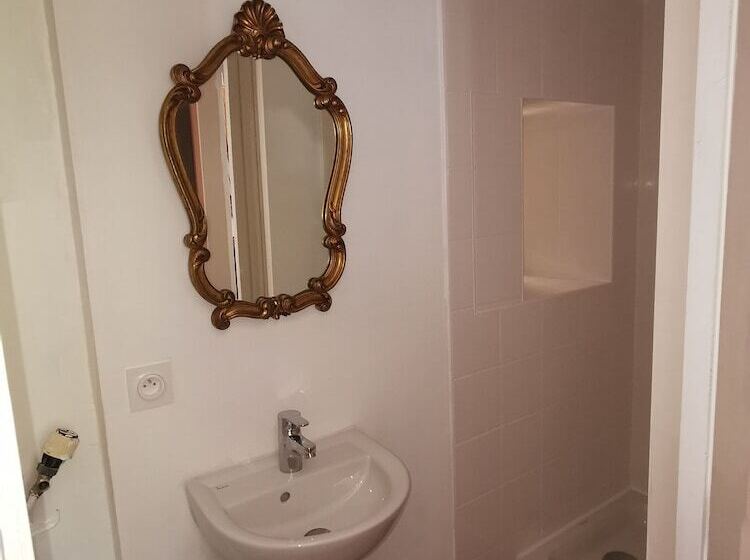 Пансион Le Domaine Du Château De Launay Guen