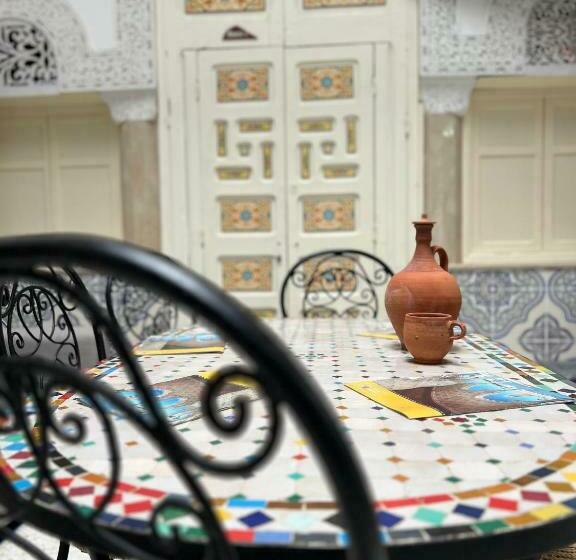 پانسیون Riad Yamna