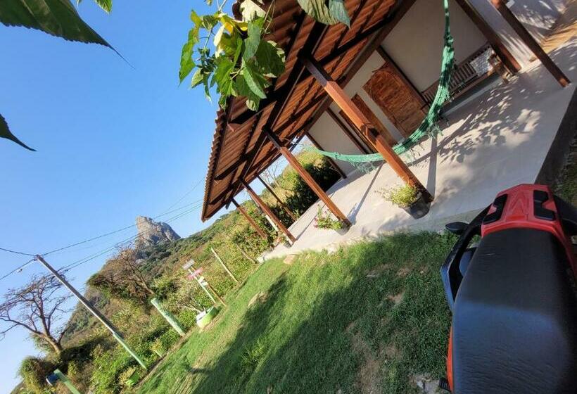 هاستل Batera House Noronha