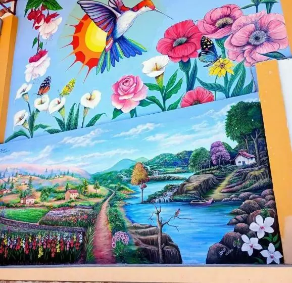 Retkeilymaja La Finca Tarma